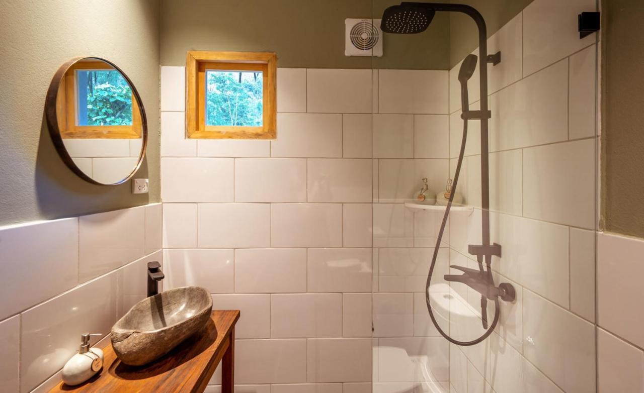 Topas Riverside Lodge Сапа Екстериор снимка